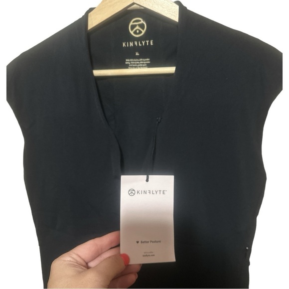 NWT - Kinflyte Unity Zip Top Max Support - size XL - Picture 8 of 9